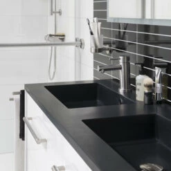 Tiger Karlo Badkamermeubel 120cm Chalet Eik Met Zwart Wastafelblad -Prachtige Badkamerwinkel 123 1423