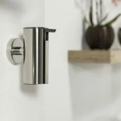 Tiger Zeepdispenser Boston Hangend Glanzend RVS -Prachtige Badkamerwinkel 123 206