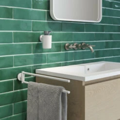 Tiger Zeepdispenser Urban Hangend Wit -Prachtige Badkamerwinkel 123 2345