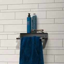 Tiger Douchemand Met Handdoekhouder Caddy Zw 19 Tiger Douchemand Met Handdoekhouder Caddy Zw -Prachtige Badkamerwinkel 123 2852