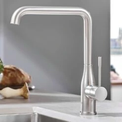 GROHE Keukenkraan Essence L-size Met Hendel Supersteel 9 GROHE Keukenkraan Essence L-size Met Hendel Supersteel -Prachtige Badkamerwinkel 123 8436
